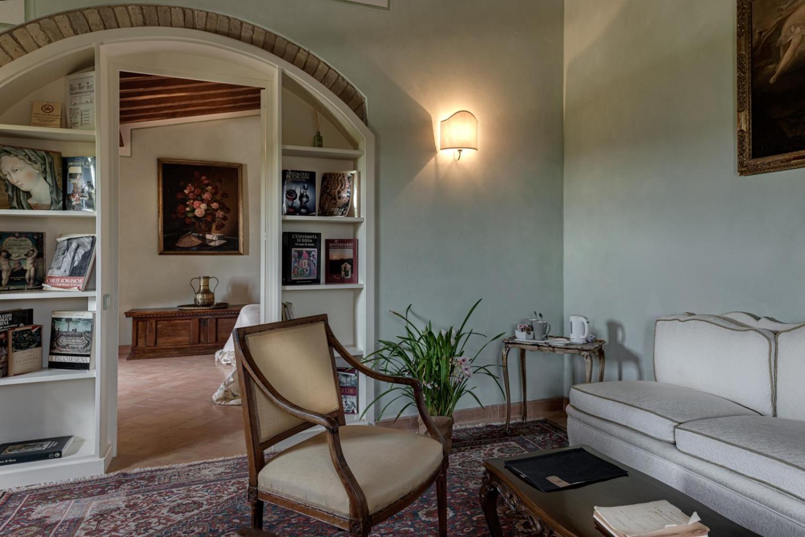 Villa Il Castagno Wine & Resort Siena Exterior photo