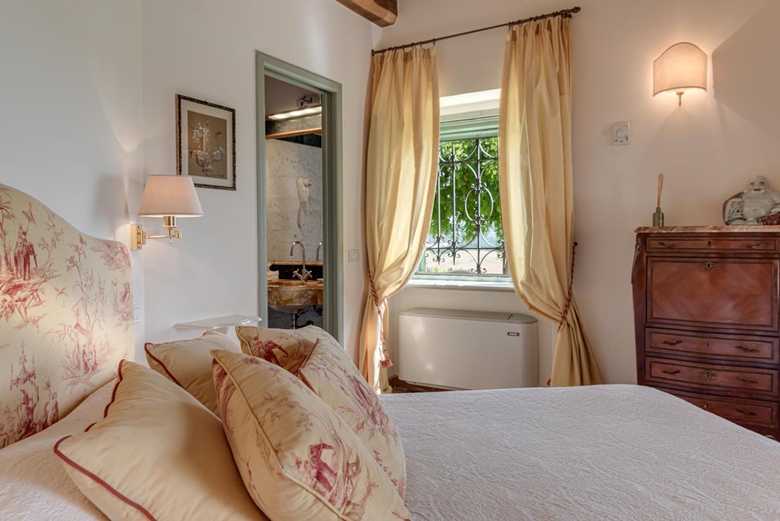 Villa Il Castagno Wine & Resort Siena Exterior photo