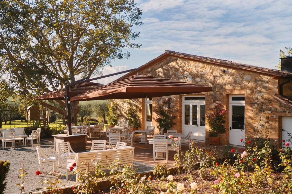 Villa Il Castagno Wine & Resort Siena Exterior photo